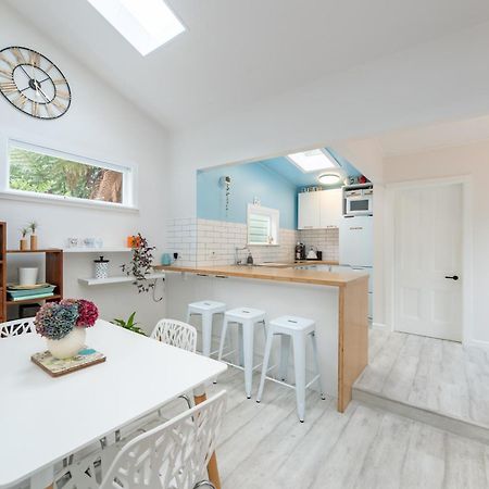 Peaceful & Private City Cottage With Carparks Wellington Exteriér fotografie